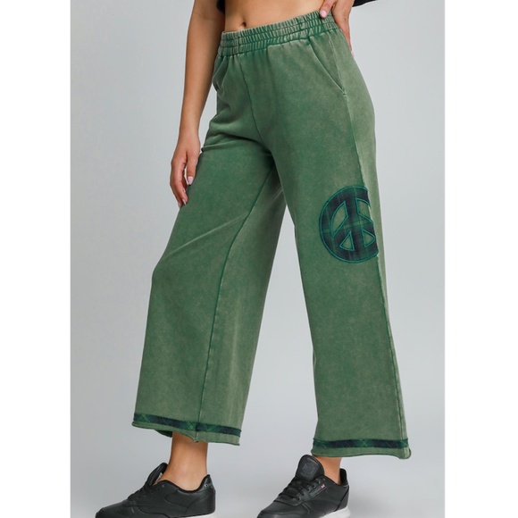 "The Harmony" Umgee Mineral Wash Peace Sign Plaid Pants - Picture 1 of 4